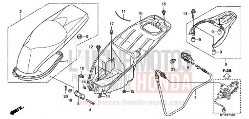 SIEGE/COMPARTIMENT A BAGAGES SH125RB de 2011